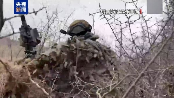 顺策略 事关美乌矿产协议，特朗普最新发声！法国外长：美国、乌克兰、欧洲首次坐在同张桌前磋商乌问题